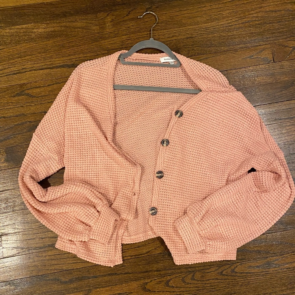 Hooked Up Brand: Cropped Waffle Open Front cardigan. Size L. Gorgeous pink.